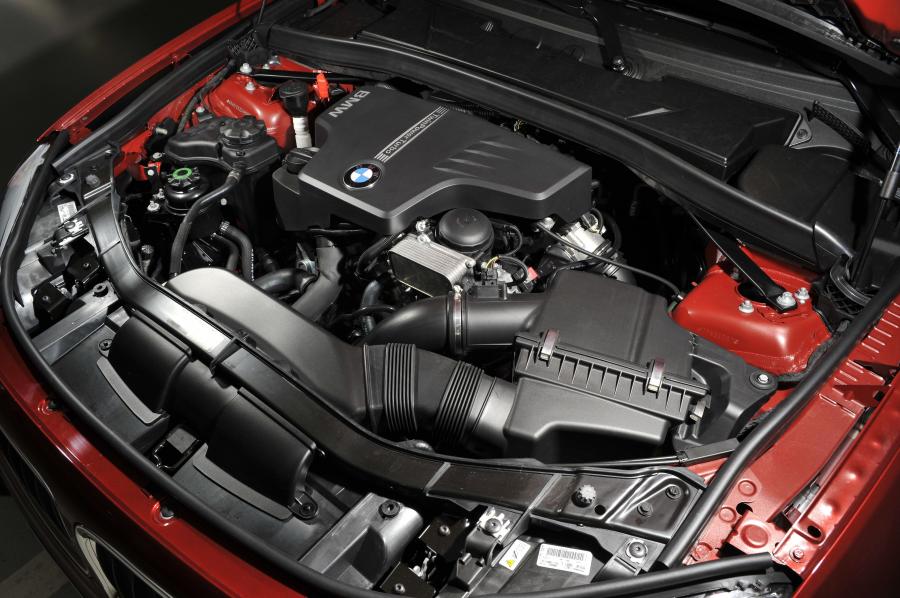  BMW X1 xDrive 2.8i TwinTurbo 2010 года  (фото 11 из 136)